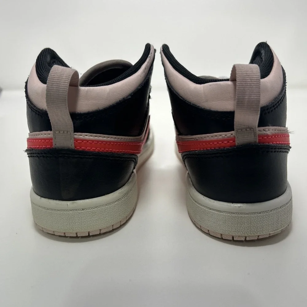 Nike Air Jordan 1 Mid Sneaker (PS) Sz 2.5Y Women's Sz 4 Pink/Infrared 640734-604